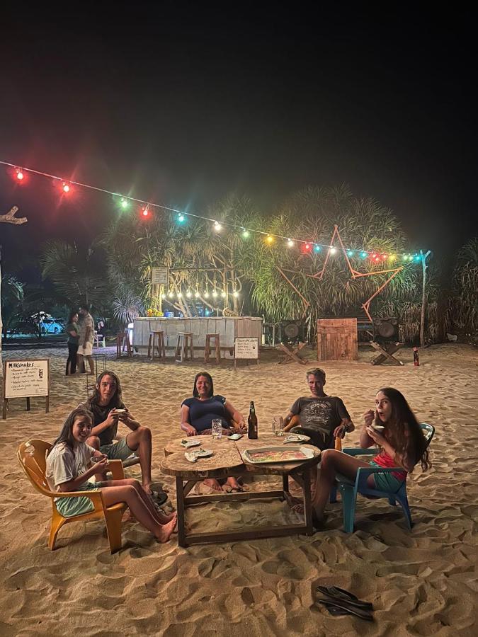 Surfing Beach Nilaveli Trincomalee Exteriér fotografie