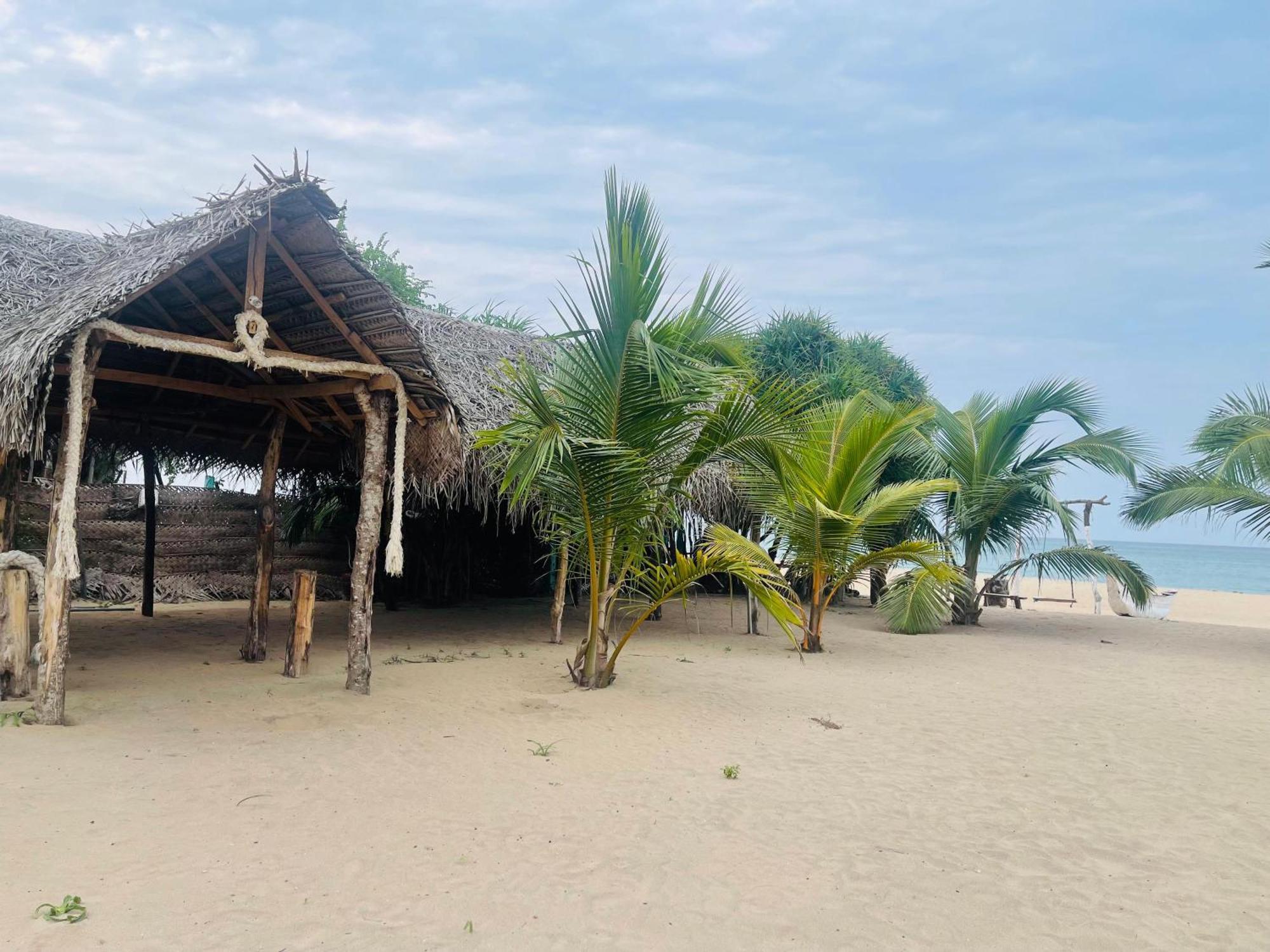 Surfing Beach Nilaveli Trincomalee Exteriér fotografie